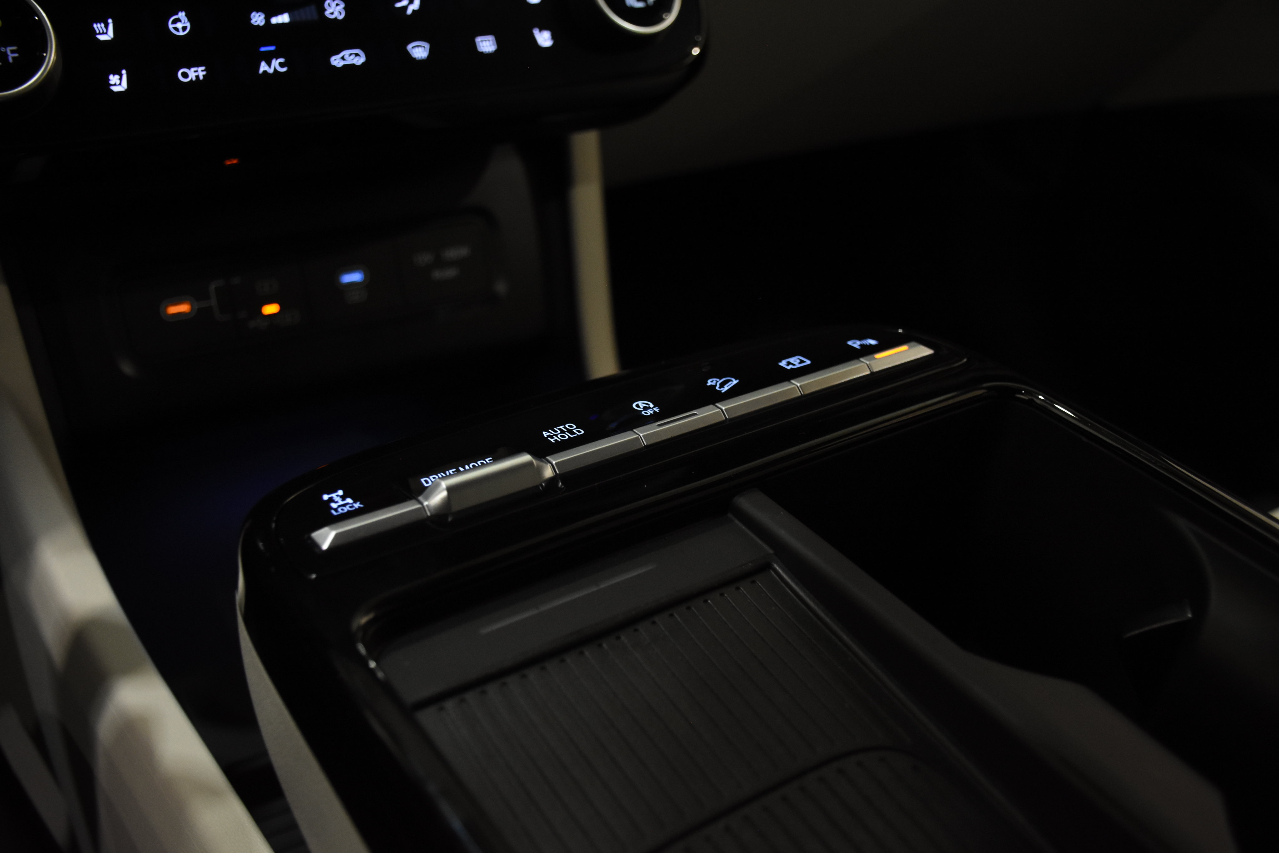 New 2026 Hyundai Tucson Limited AWD/4WD image 21