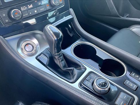 Used 2018 Nissan Maxima 3.5 SL FWD image 15