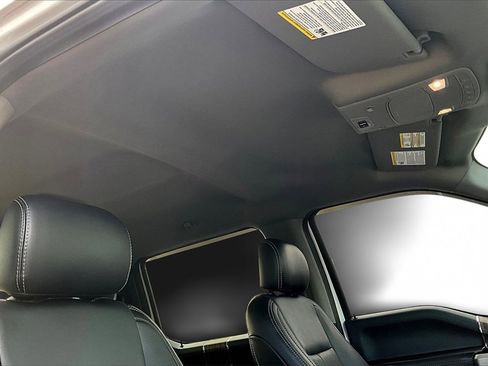 Used 2019 Ford F150 Lariat w/ Trailer Tow Package image 27