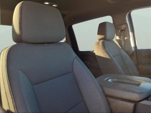 Used 2024 Chevrolet Silverado 2500 Custom w/ Custom Value Package image 14