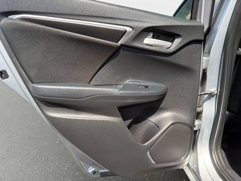Used 2020 Honda Fit LX image 11