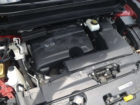 Used 2017 Nissan Pathfinder S FWD image 42