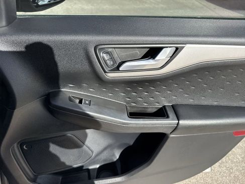 Used 2020 Ford Escape SEL image 46