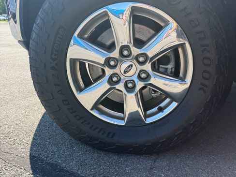 Used 2020 Ford F150 XLT w/ Equipment Group 302A Luxury AWD/4WD image 5