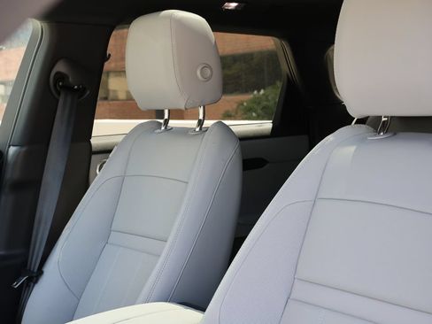 New 2026 Land Rover Range Rover Evoque S AWD/4WD image 10