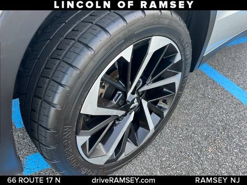 Used 2022 Mitsubishi Outlander SE AWD/4WD image 20