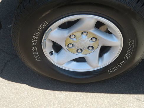 Used 2004 Toyota Tundra SR5 RWD image 17