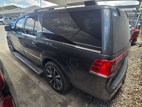 Used 2016 Lincoln Navigator L Reserve RWD image 7