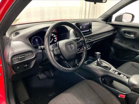 Used 2023 Honda HR-V Sport image 8