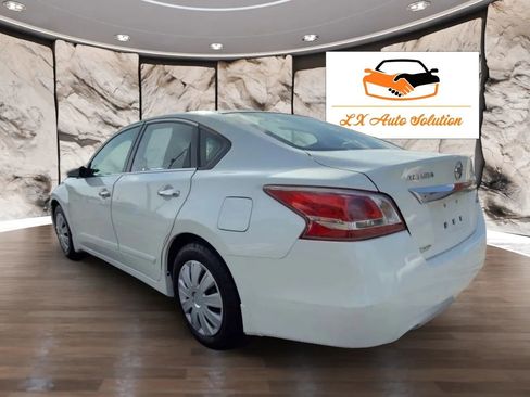 Used 2013 Nissan Altima 2.5 S image 3