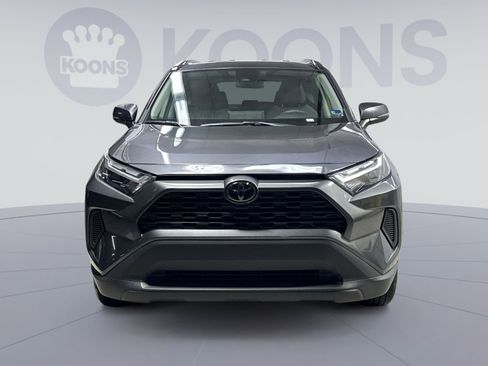 Used 2025 Toyota RAV4 XLE image 15