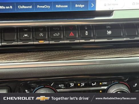 Used 2025 Chevrolet Silverado 1500 RST w/ Convenience Package II RWD image 23