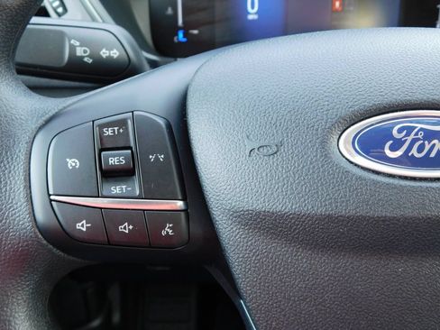 Used 2025 Ford Escape Active AWD/4WD image 27