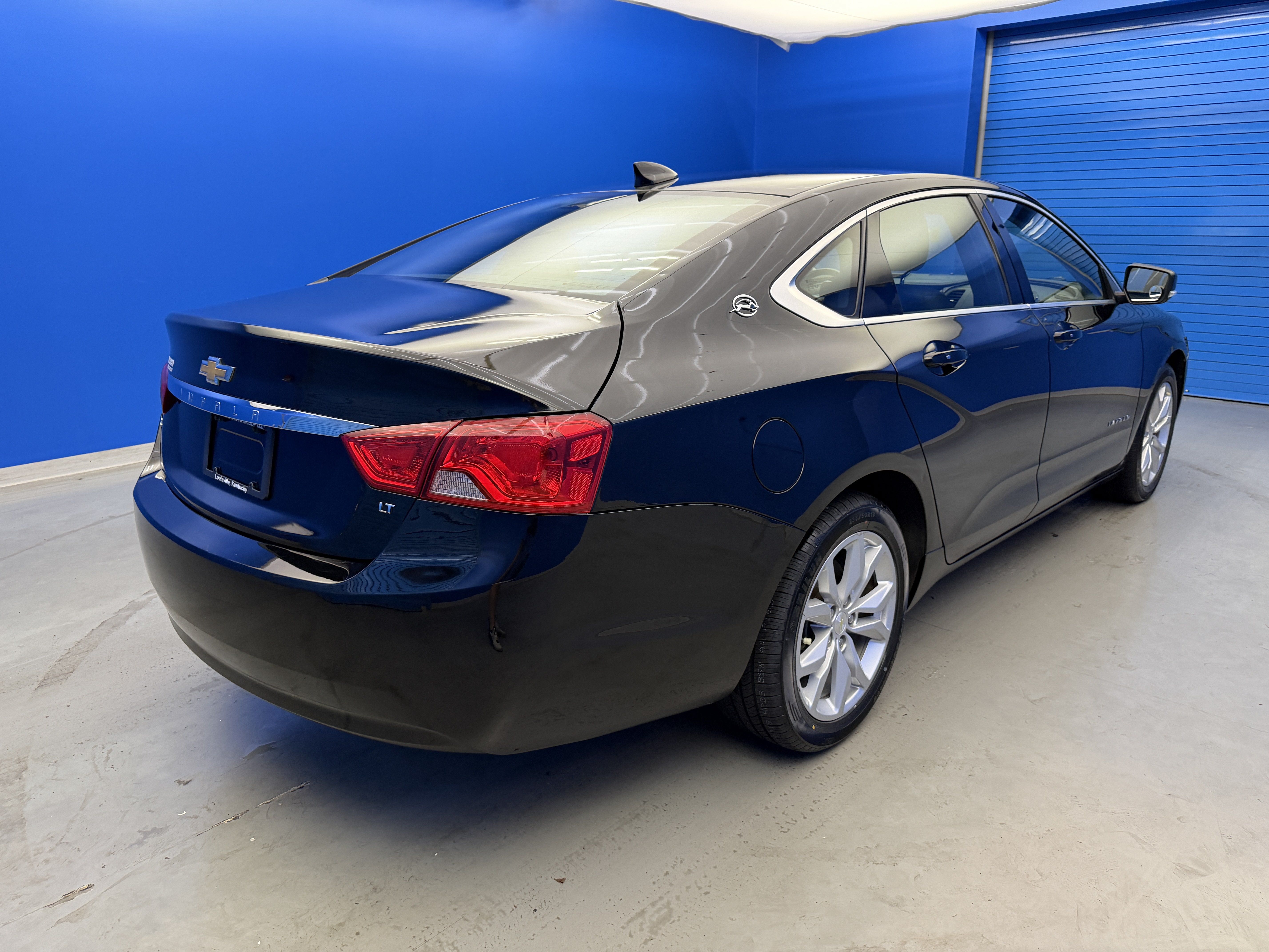Used 2019 Chevrolet Impala LT FWD image 7