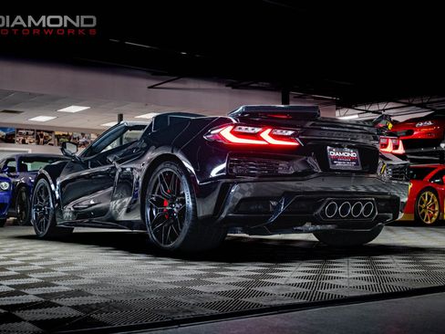 Used 2024 Chevrolet Corvette Z06 w/ Battery Protection Package image 54