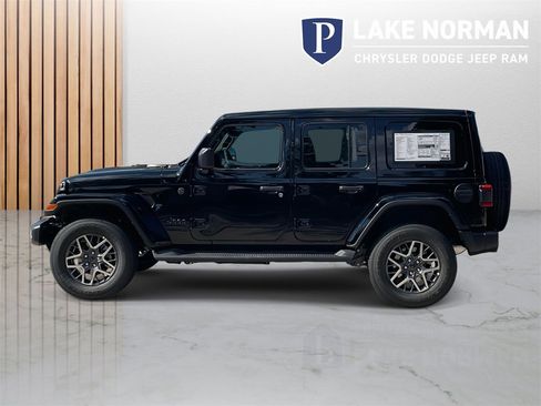 New 2025 Jeep Wrangler Sahara image 6