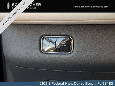 New 2026 Lincoln Navigator Premiere AWD/4WD image 23
