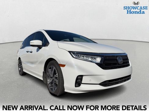 Used 2021 Honda Odyssey Touring image 4