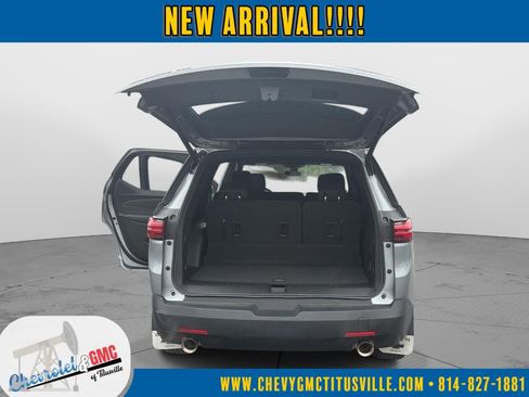 Used 2023 Chevrolet Traverse LT AWD/4WD image 15