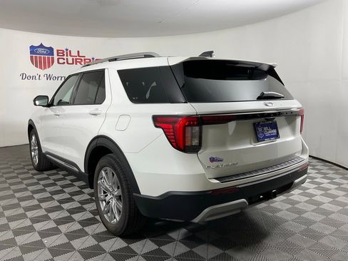 New 2026 Ford Explorer Platinum RWD image 5