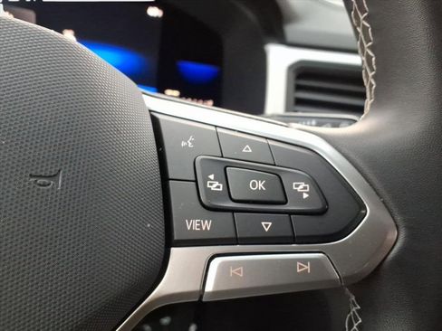 Used 2022 Volkswagen Atlas SE image 21