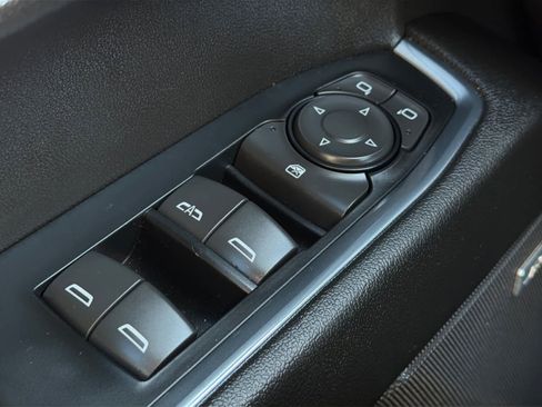 Used 2024 Chevrolet Silverado 1500 LT Trail Boss w/ LT Trail Boss Premium Package image 19