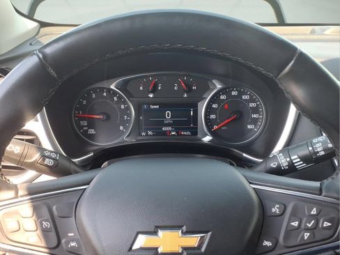 Certified 2024 Chevrolet Equinox LT w/ LPO, Floor Liner Package FWD image 18