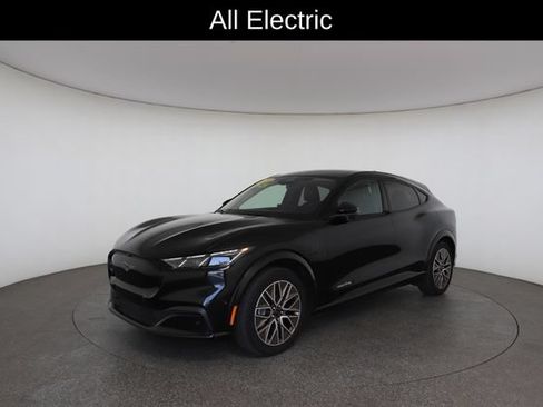 Used 2024 Ford Mustang Mach-E Premium AWD/4WD image 2