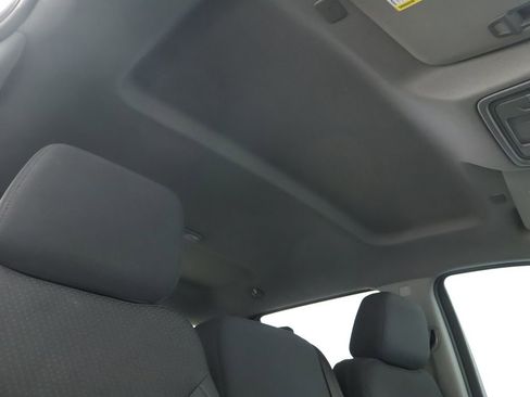 Used 2021 Chevrolet Silverado 1500 Custom image 17