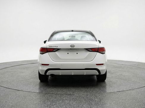 Used 2025 Nissan Sentra SV FWD image 7