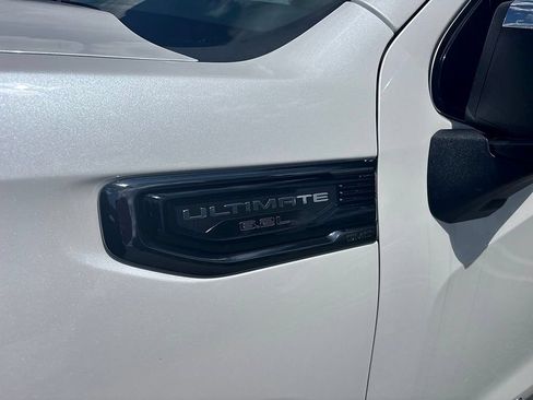 Used 2024 GMC Sierra 1500 Denali Ultimate AWD/4WD image 5