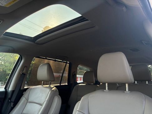 Used 2019 Honda Pilot EX-L image 40