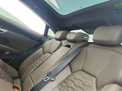 Used 2023 Audi e-tron GT Premium Plus w/ Executive Package AWD/4WD image 30