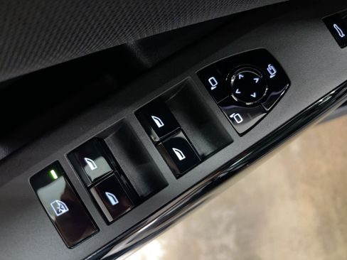 New 2026 BMW X3 xDrive30 w/ Premium Package image 11