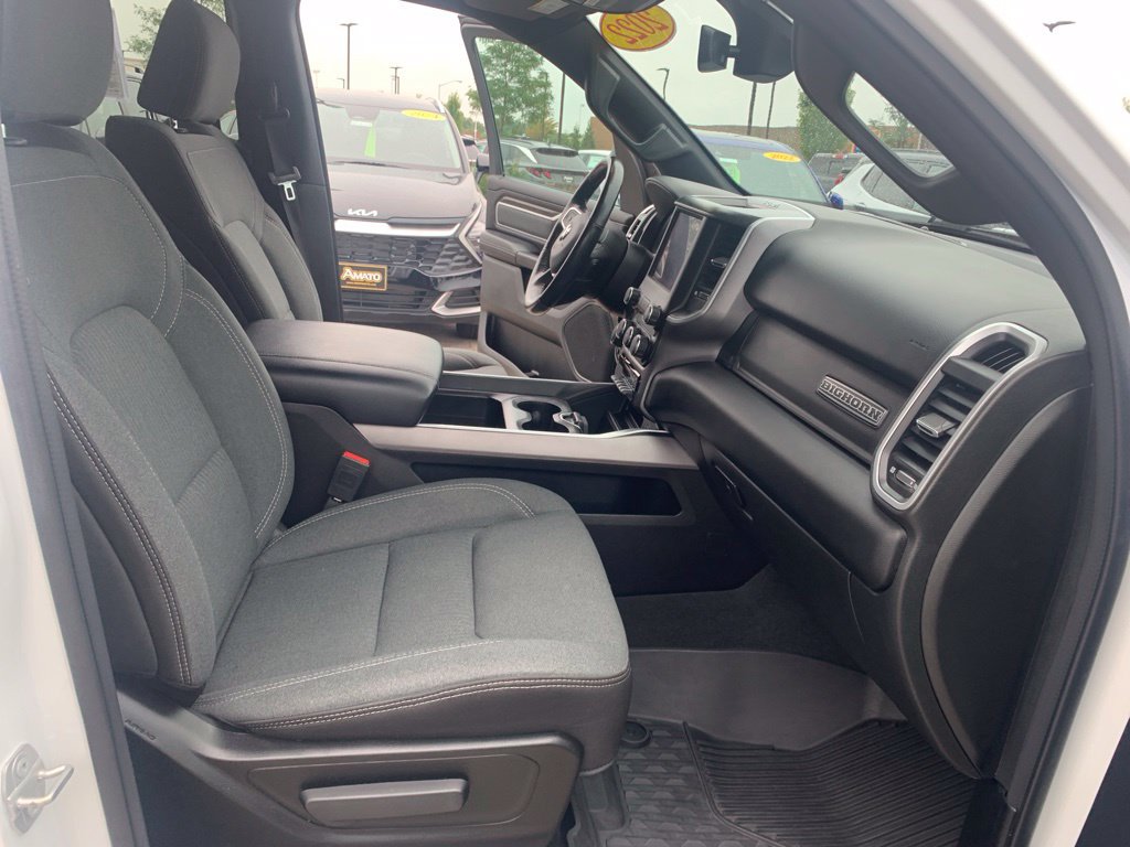 Used 2022 RAM 1500 Big Horn AWD/4WD image 18