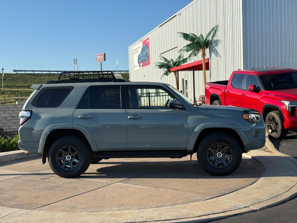Used 2022 Toyota 4Runner Trail Special Edition AWD/4WD image 2