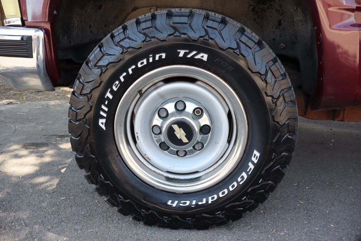 Used 1995 Chevrolet Silverado 2500 4x4 Extended Cab image 33