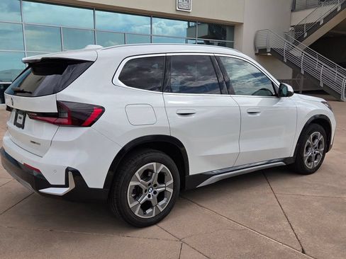 Used 2025 BMW X1 xDrive28i AWD/4WD image 10