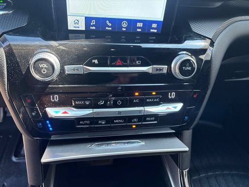 Used 2021 Ford Explorer ST w/ Equipment Group 401A AWD/4WD image 21