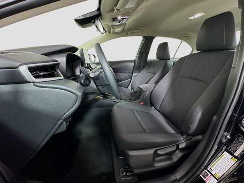 Used 2024 Toyota Corolla LE FWD image 17