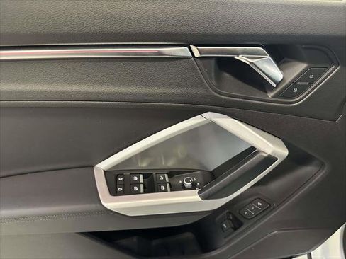 Used 2022 Audi Q3 2.0T Premium Plus w/ Premium Plus Package image 15