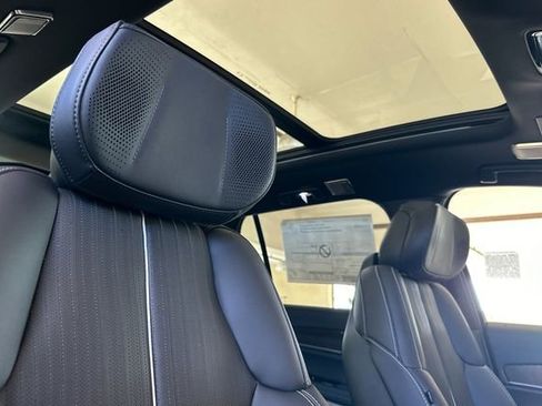 New 2026 Cadillac Vistiq Sport w/ LPO, Floor Liner Package image 16