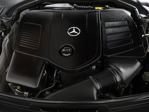 Used 2023 Mercedes-Benz C 300 4MATIC Sedan image 21