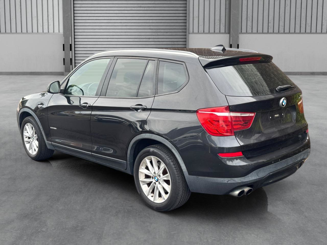 Used 2017 BMW X3 xDrive28i AWD/4WD image 32