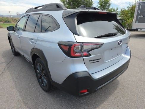 Used 2024 Subaru Outback Onyx Edition AWD/4WD image 5