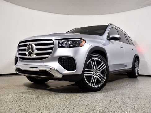 Certified 2025 Mercedes-Benz GLS 450 4MATIC image 2
