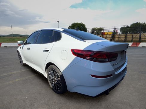 Used 2020 Kia Optima SE FWD image 4