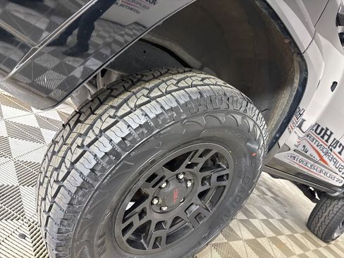 Used 2015 Toyota 4Runner TRD Pro image 30