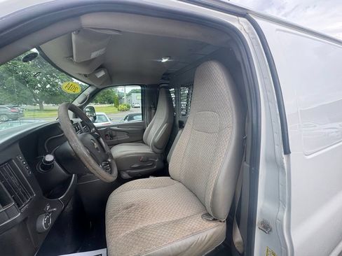 Used 2014 Chevrolet Express 1500 AWD image 20