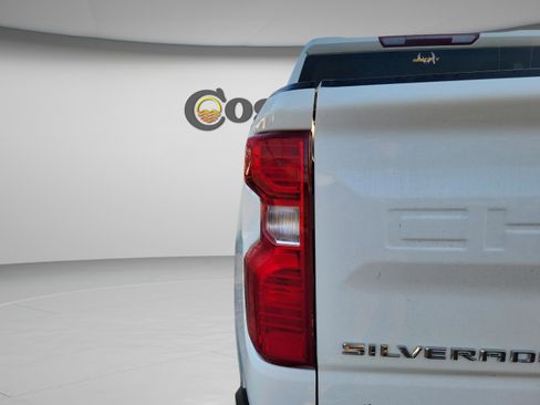 Used 2025 Chevrolet Silverado 1500 LT image 23